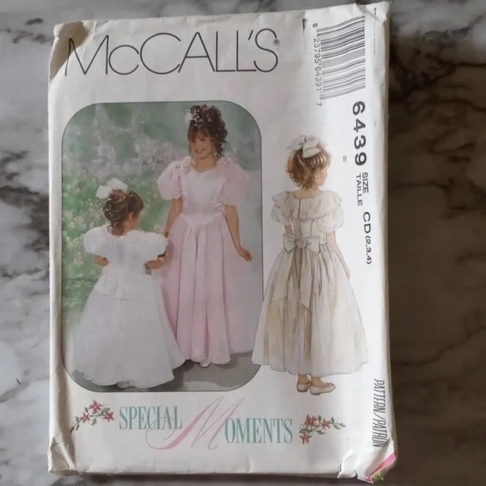 SEWING PATTERN - #6439 McCall's Bridal Party Wedding Flowergirl Dress 2 3 4